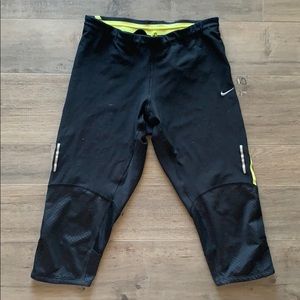Nike capris